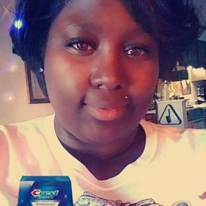 Meet your Posher, Mariea